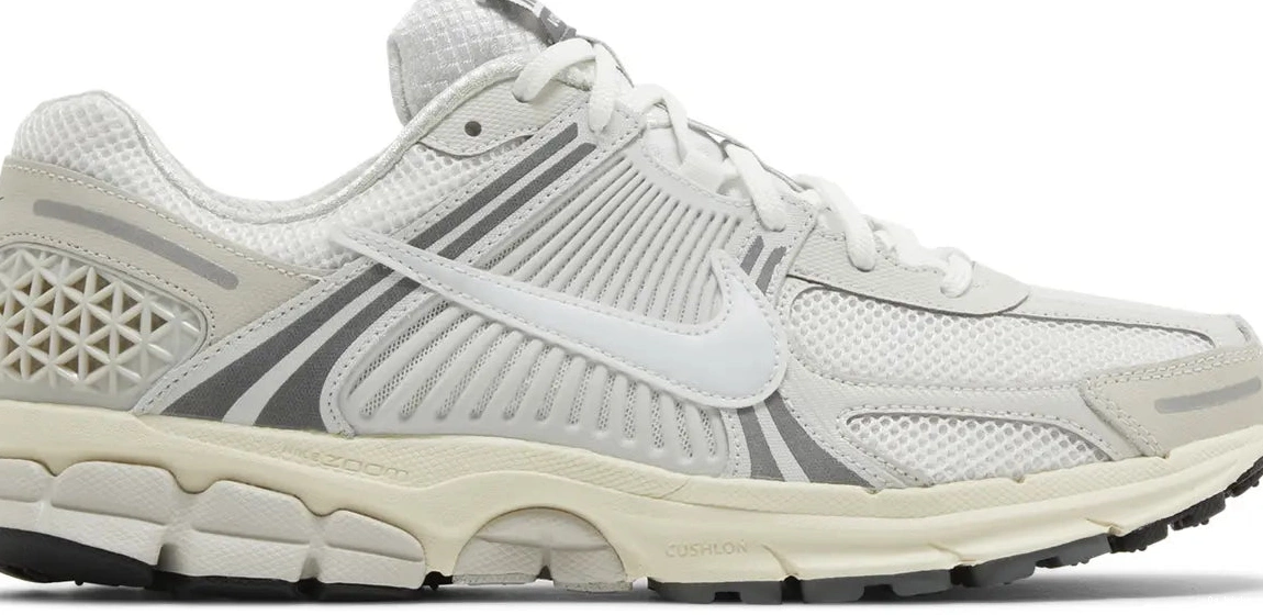 Platinum Vomero 5 Zoom Nike Tint 0709
